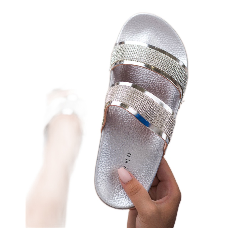 Erynn Srebrne Klapki szare 1