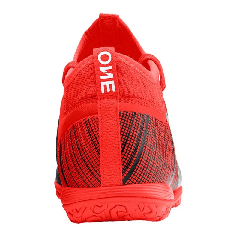 Buty halowe Puma One 5.3 It M 105649-01 wielokolorowe czerwone 1