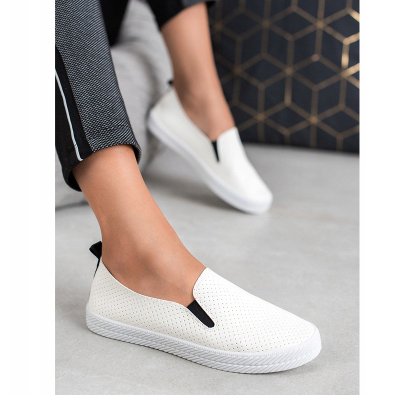 Kylie Białe Trampki Slip On 2