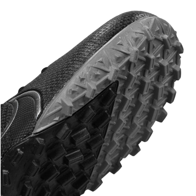 Buty piłkarskie Nike Vapor 13 Academy Tf Jr AT8145-001 czarne czarne 1