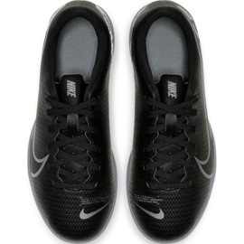 Buty piłkarskie Nike Mercurial Vapor 13 Club Tf Jr AT8177 001 czarne 1