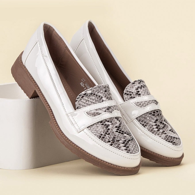 Bestelle Lakierowane Mokasyny białe brązowe 2