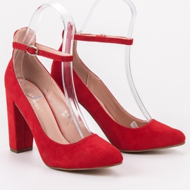Ideal Shoes Czółenka Zapinane Sprzączką czerwone 5