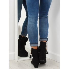 Botki na koturnie czarne AB02-36 Black 1