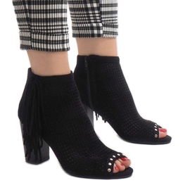 Czarne ażurowe botki boho AF-9 1