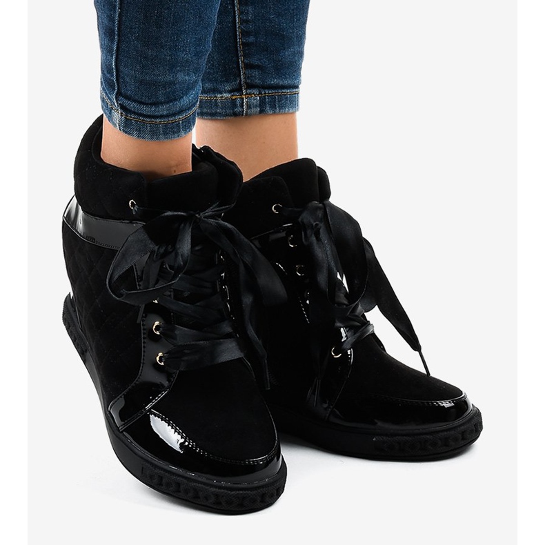 Modne czarne sneakersy na koturnie KLS-109-3 2