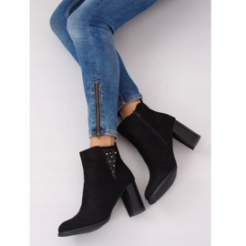 Botki na słupku 1020-GA Black czarne 1
