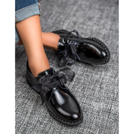 Filippo Czarne Lakierowane Półbuty 1