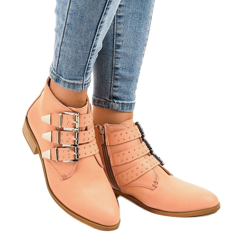 Różowe botki z klamrą na suwak A-263 1