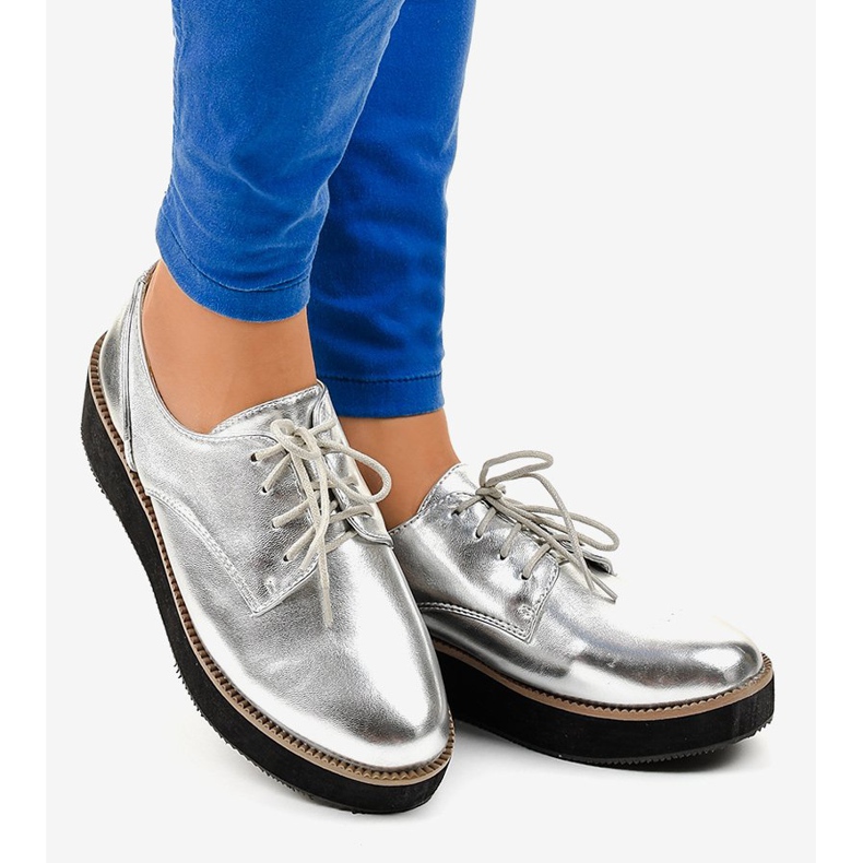 Srebrne eleganckie półbuty sznurowane 2017-1 szare 2