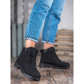 Czarne Ocieplane Traperki 1