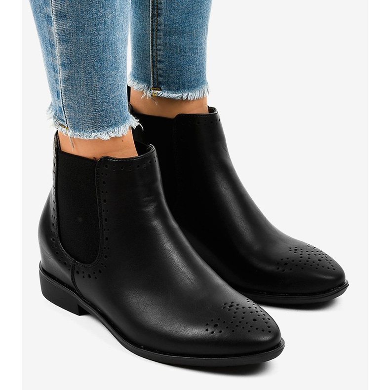 Czarne botki z gumką A-187 1