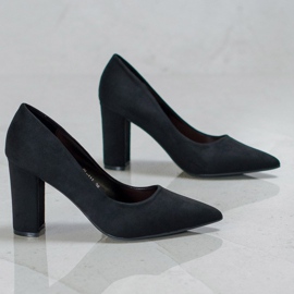 Laura Mode Czarne Zamszowe Czółenka 2