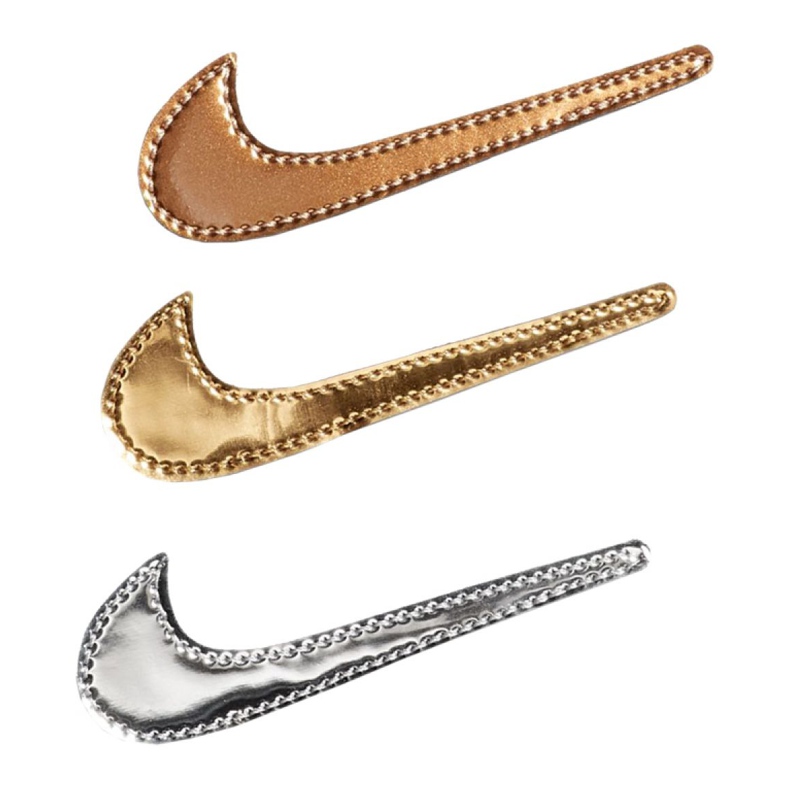 Buty Nike Air Force 1 LV8 3 Jr AR7446-001 czarne 1