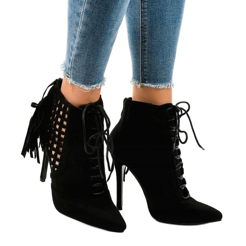 Czarne bogato zdobione botki 11047-1 1