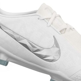 Buty do piłki nożnej Nike Phantom Vsn Elite Fg M AO7540-100 białe białe 1