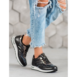 SHELOVET Sneakersy Snake Print czarne 2