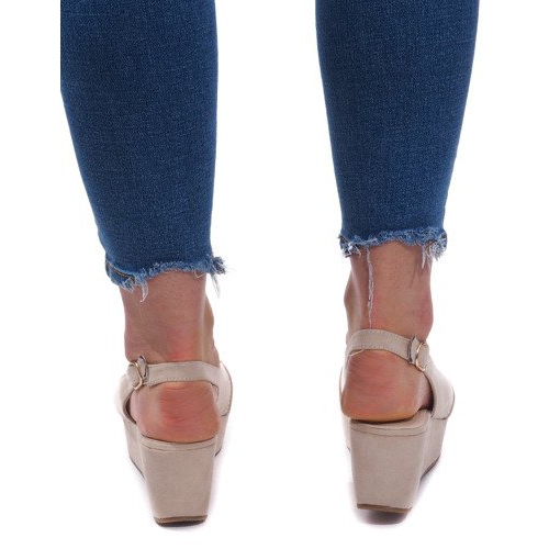 Sandały Na Koturnie 3H096 Beżowy 1