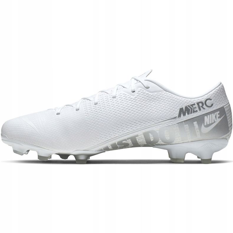Buty piłkarskie Nike Mercurial Vapor 13 Academy FG/MG M AT5269-100 białe białe 2