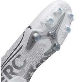Buty piłkarskie Nike Mercurial Superfly 7 Academy FG/MG M AT7946-100 białe białe 6