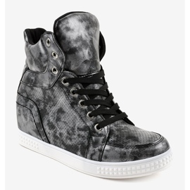 Czarne sneakersy na koturnie sznurowane ON001 1