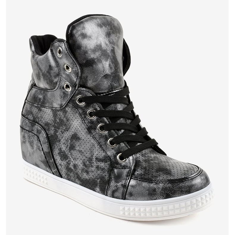 Czarne sneakersy na koturnie sznurowane ON001 1