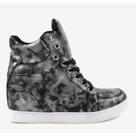 Czarne sneakersy na koturnie sznurowane ON001 2