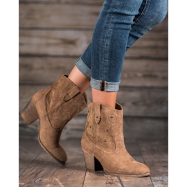 Small Swan Kowbojki Na Obcasie brązowe 1