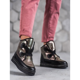 Weide Srebrne Śniegowce szare 1