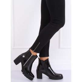 Sztyblety lakierowane czarne DA37P Black 1