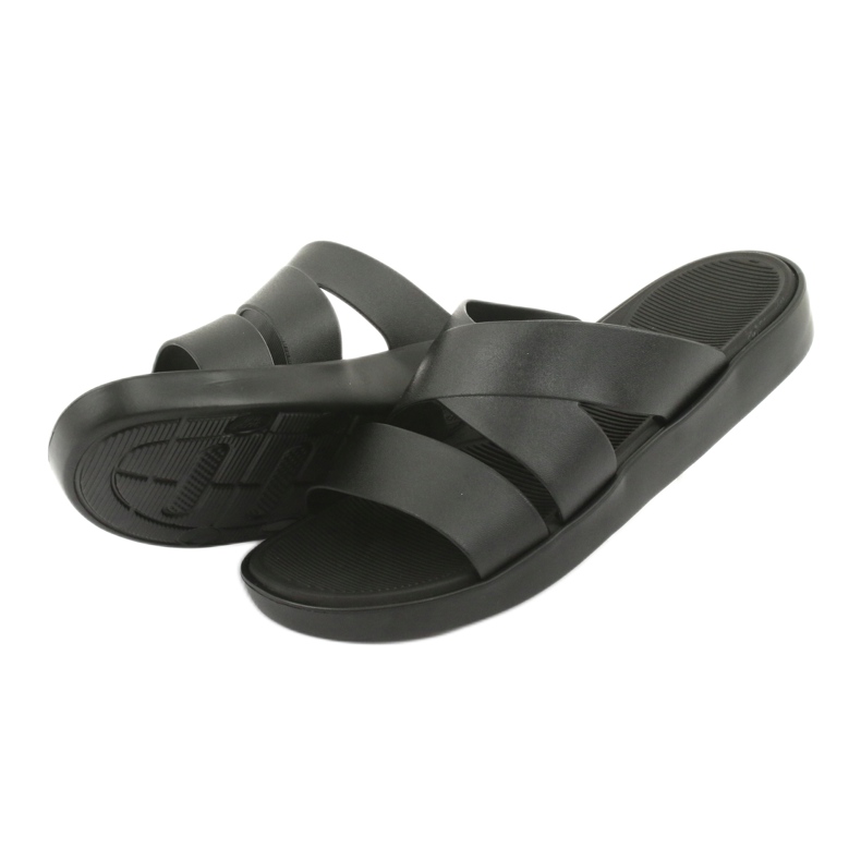 Klapki na platformie czarne Atletico 185 4