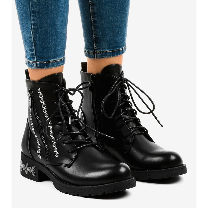 Czarne botki damskie wysokie z suwakiem KL-602 1