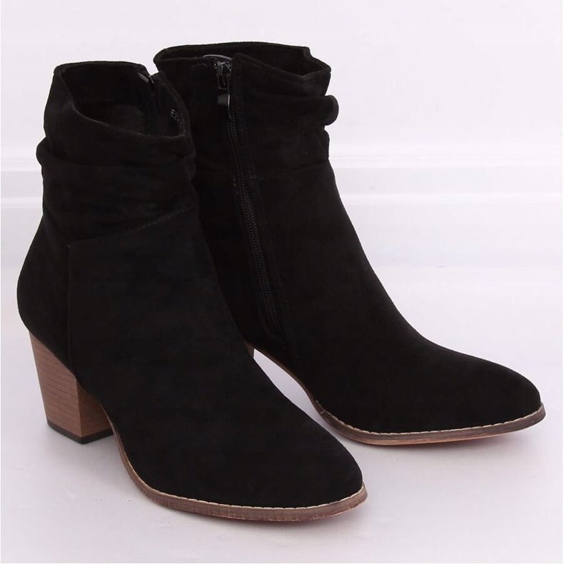 Botki kowbojki czarne E2250 Black 1