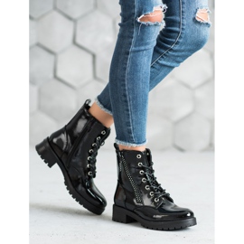 Seastar Lakierowane Workery czarne 1