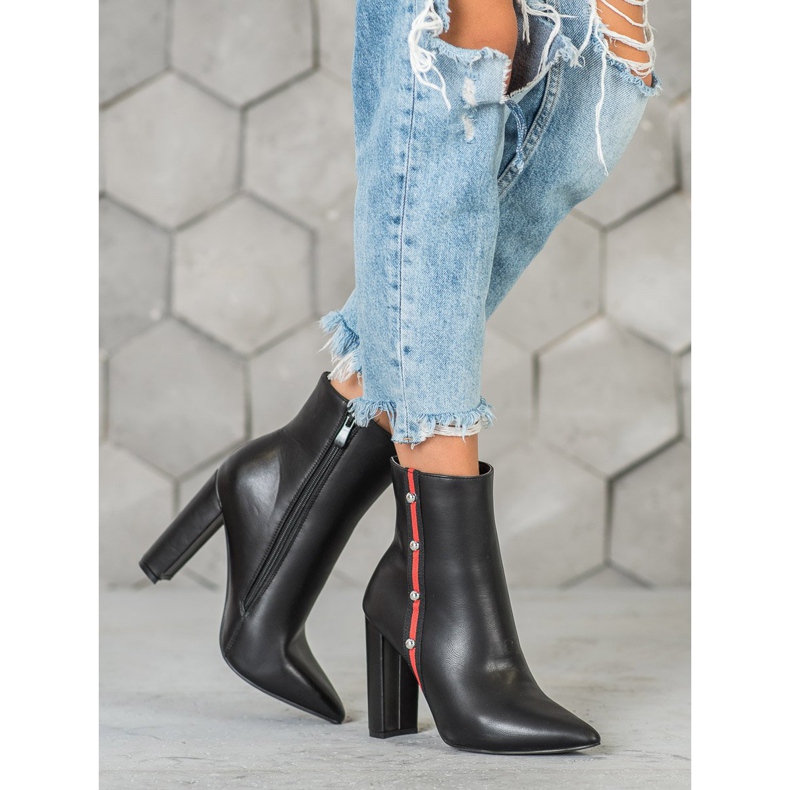 Seastar Wysokie Botki Z Ozdobnym Paskiem czarne 1