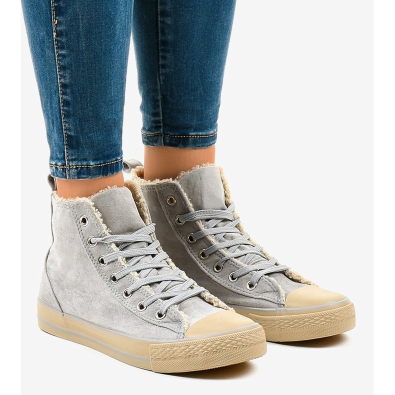 Szare ocieplane trampki T-040 1