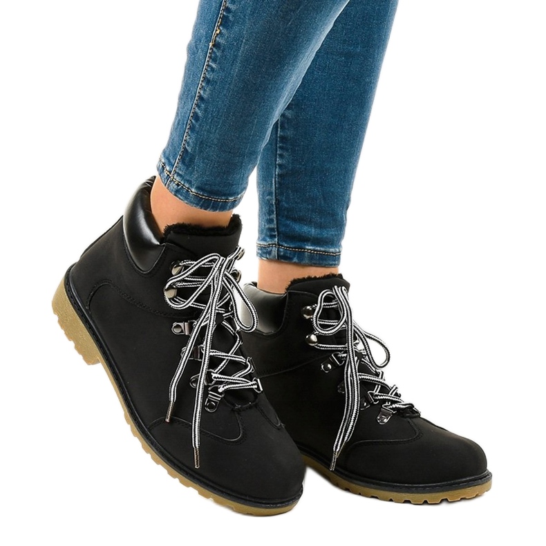 Czarne traperki ocieplane DS1702 1