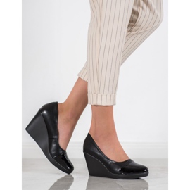 J. Star Czółenka Na Koturnie czarne 1