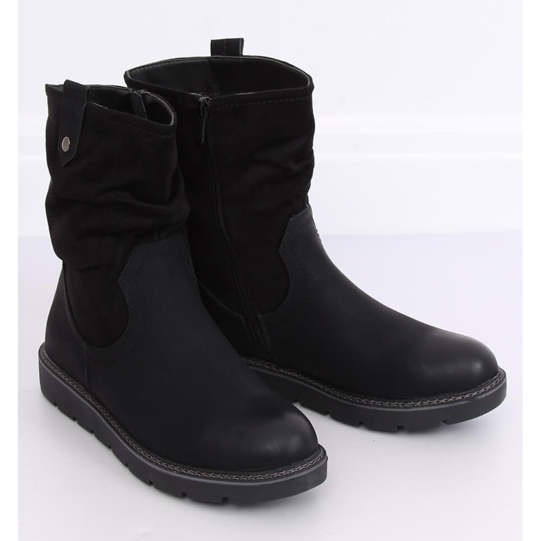 Botki na grubej podeszwie czarne BM-9062 Black 2