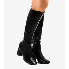 Czarne kozaki z eko-skóry 5319 2