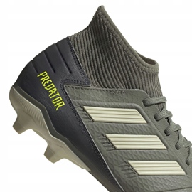 Buty piłkarskie adidas Predator 19.3 Fg M EF8208 szare szare 4