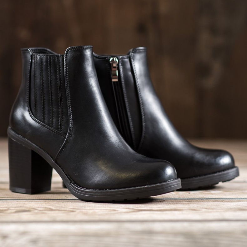 Comer Botki Z Eko Skóry czarne 1