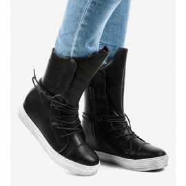 Czarne sneakersy ocieplane botki HX5187-3 2