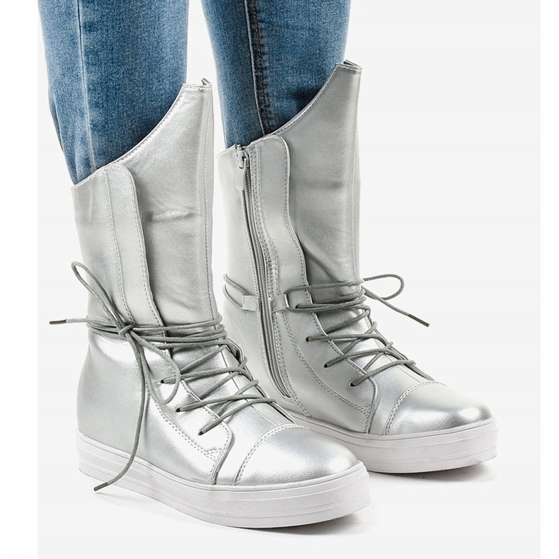 Srebrne sneakersy ocieplane botki HX5187-5 szare 1