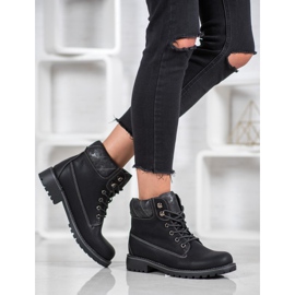 SDS Czarne Trapery 1