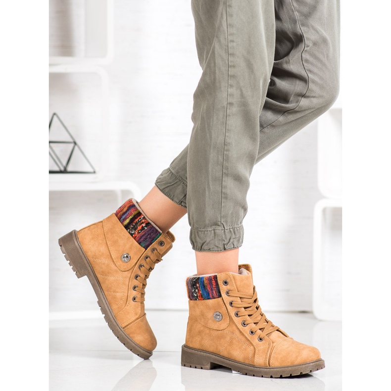 Modne Traperki MCKEYLOR brązowe 1