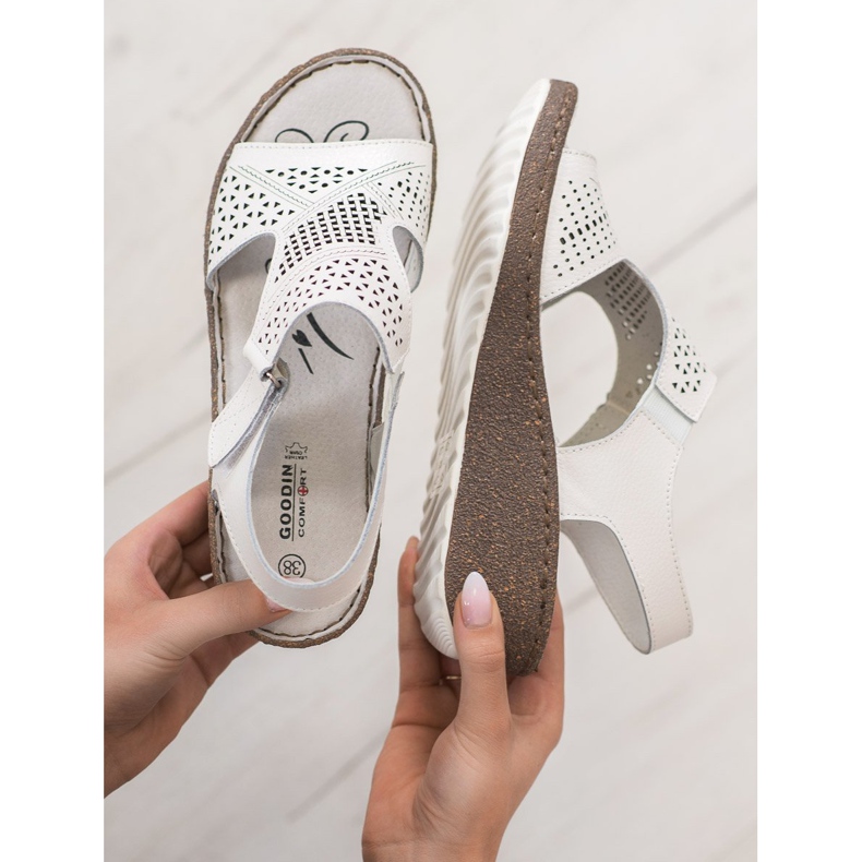 Goodin Ażurowe Sandały Na Koturnie białe 2