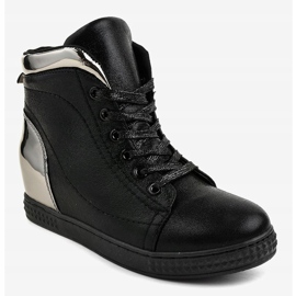 Czarne lakierowane sneakersy na koturnie R469-2 1