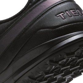 Buty piłkarskie Nike Tiempo Legend 8 Academy Tf M AT6100 010 czarne czarne 6
