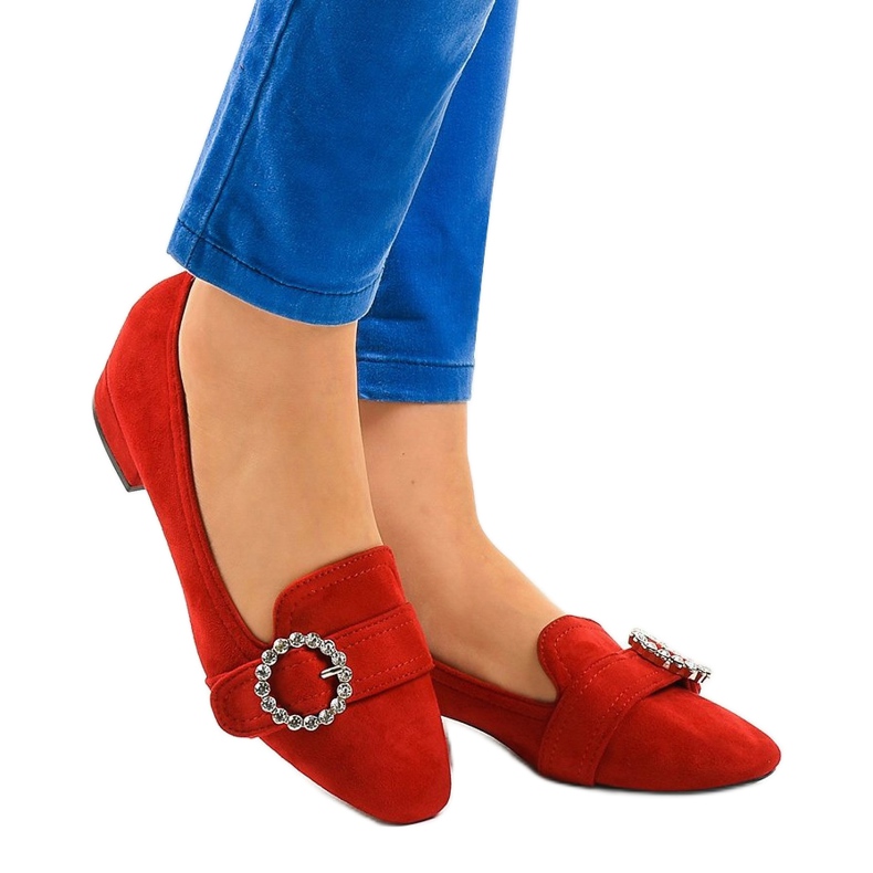 Czerwone zamszowe półbuty na obcasie L419 1